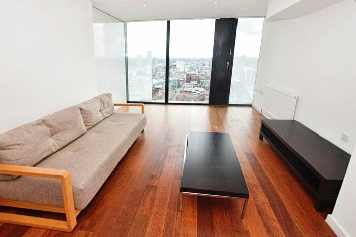 2 Bedroom Flat To Rent In Beetham Tower, Deansgate, Manchester, M3