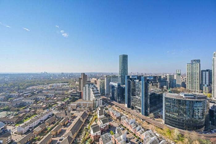 1 Bedroom Flat For Sale In One Thames Quay, Canary Wharf, London, E14