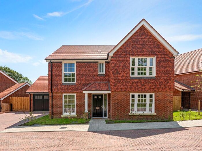 4 Bedroom Detached House For Sale In Hartley Road, Cranbrook, TN17