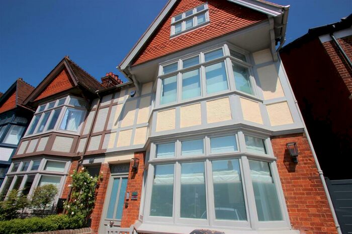 Flat To Rent In Banbury Road, Oxford, OX2