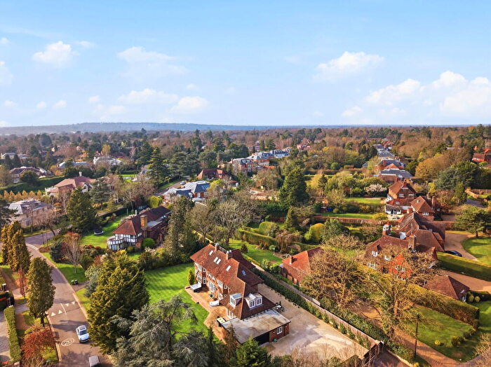 5 Bedroom Detached House To Rent In Mizen Lodge, Cobham, KT11