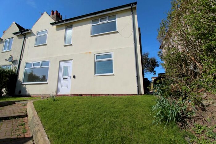 3 Bedroom Semi-Detached House To Rent In Jeffrey Square, Blackpool, FY1