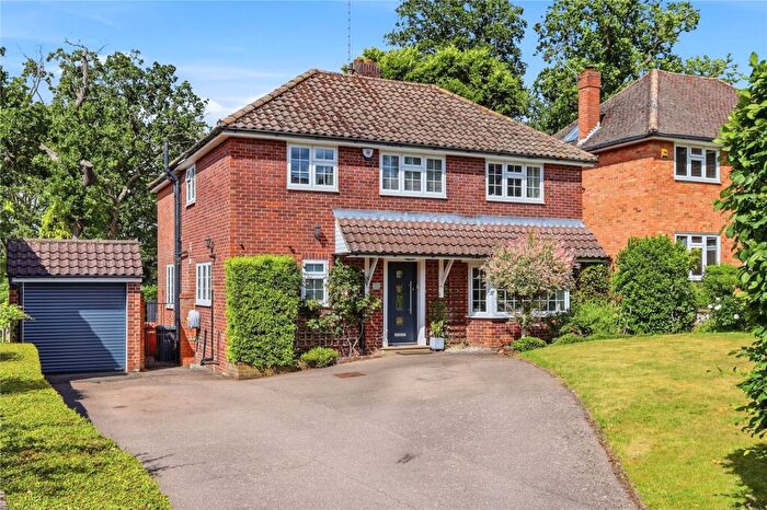 4 Bedroom Detached House For Sale In Oaklands Park, Bishop's Stortford, Hertfordshire, CM23