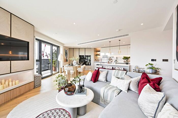 4 Bedroom Flat For Sale In White City Living, White City, W12