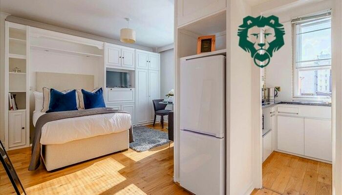 Studio To Rent In Hill Street, London, W1J