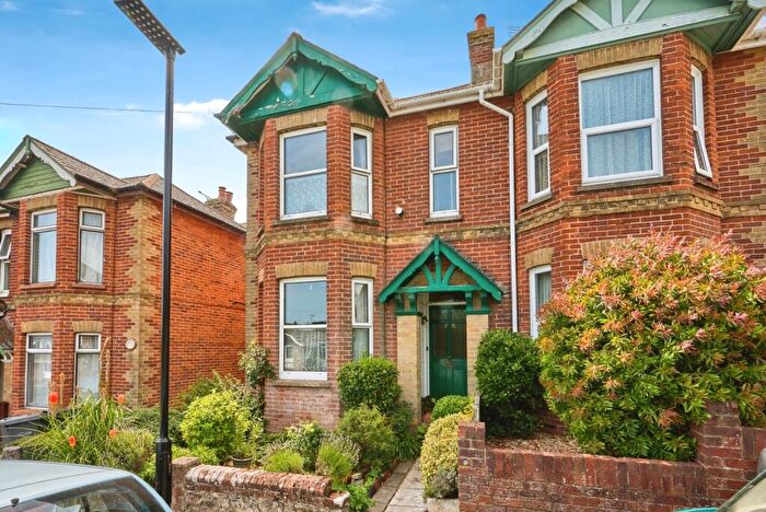 3 Bedroom Semi-Detached House For Sale In Ashey Road, Ryde, Isle Of Wight, PO33