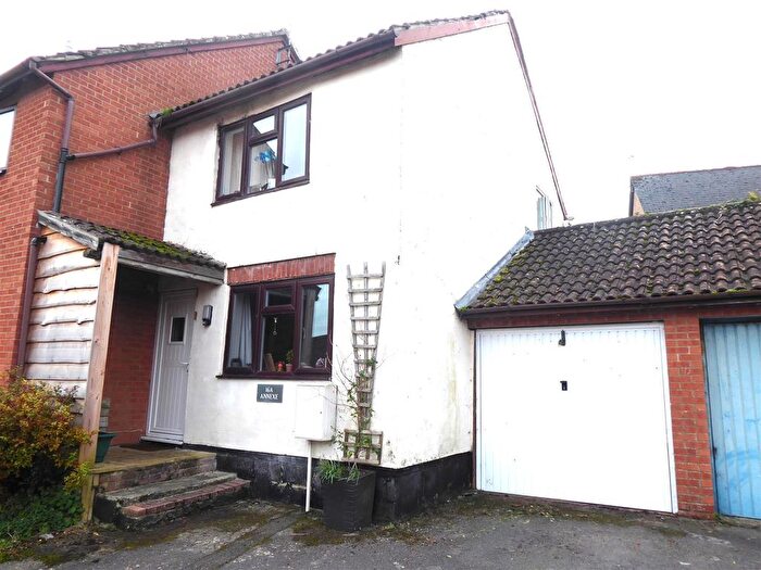 2 Bedroom Semi-Detached House To Rent In Badgers Way, Sturminster Newton, DT10