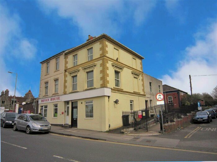 1 Bedroom Flat To Rent In Fisherton Street, Salisbury, Wiltshire, SP2