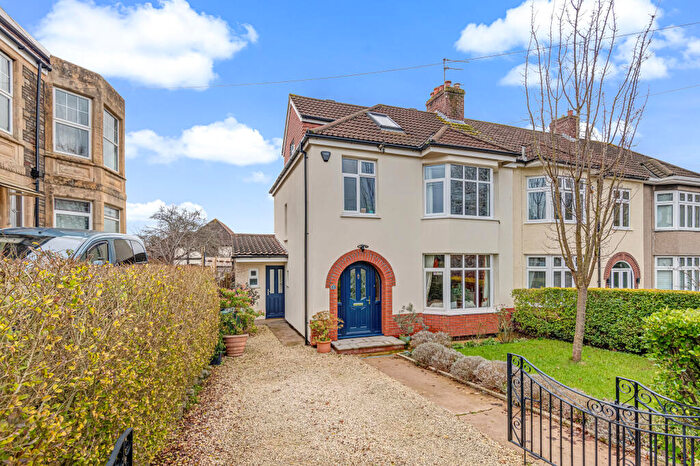 4 Bedroom End Of Terrace House For Sale In Water Lane, Brislington, Bristol, BS4