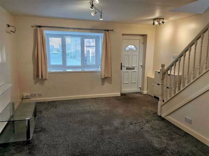 2 Bedroom Mews House To Rent In Butcher Lane, Baguley, M23