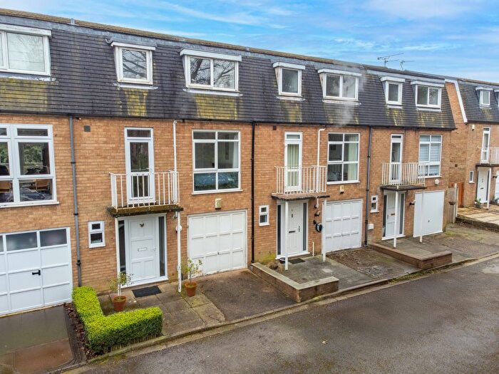 3 Bedroom Detached House For Sale In Winton Road, Bowdon, Altrincham, Greater Manchester, WA14