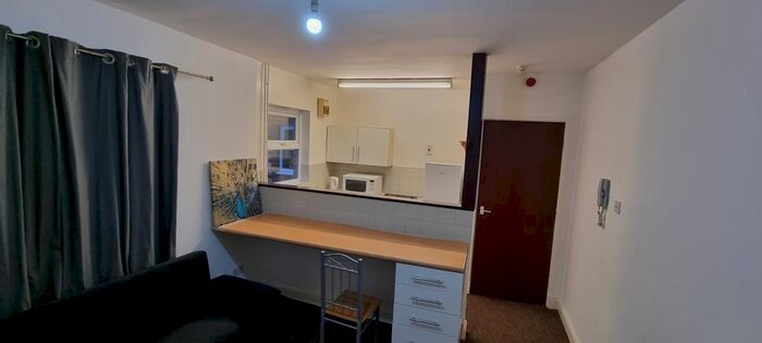 1 Bedroom Maisonette To Rent In Clarendon Park Road, Leicester, LE2