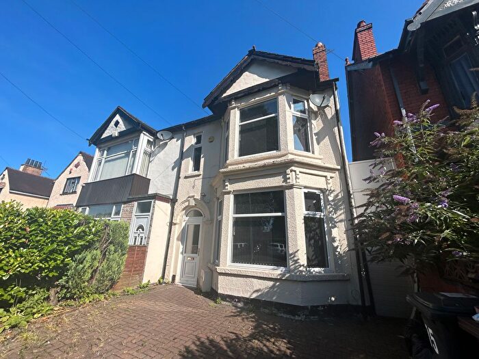 4 Bedroom Property To Rent In Park Road West, Wolverhampton, WV1