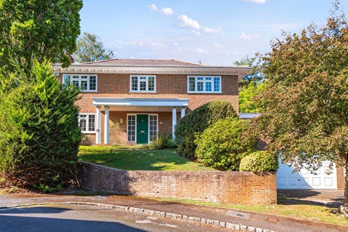 5 Bedroom Detached House To Rent In Whitefriars, Sevenoaks, TN13