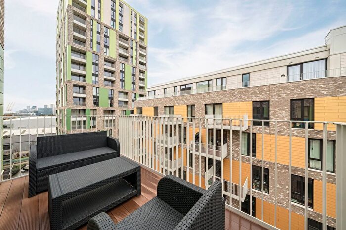 2 Bedroom Flat For Sale In Christchurch Way, Greenwich, SE10