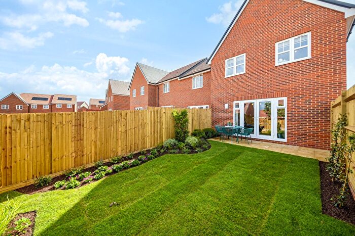 3 Bedroom Semi-Detached House For Sale In Off Thanet Way, Whitstable, CT5