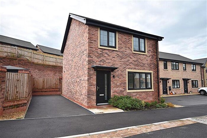 3 Bedroom Detached House For Sale In Knotting Road, Macclesfield, SK11