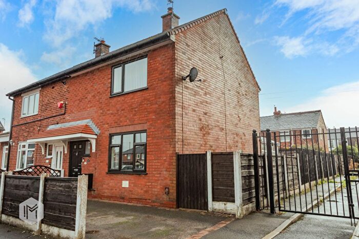 2 Bedroom Semi Detached House For Sale In Barker Street, Heywood, Greater Manchester, OL10