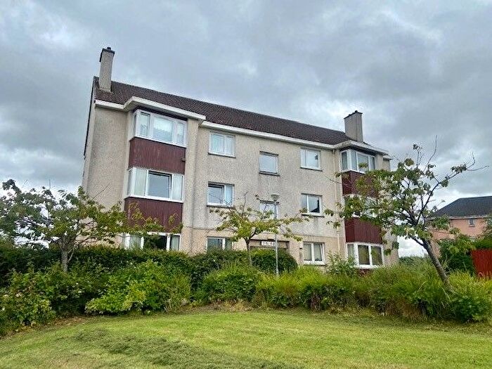 2 Bedroom Flat To Rent In Shiel Avenue, Glasgow, G74