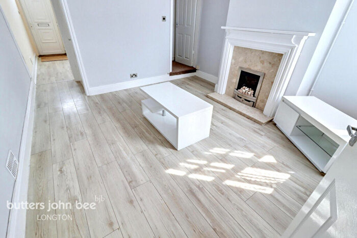 2 Bedroom End Of Terrace House For Sale In Warrington Street, Stoke-On-Trent, ST4