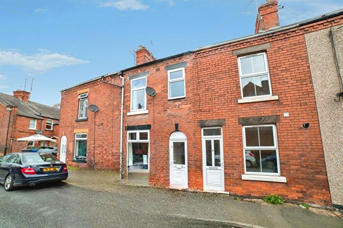 2 Bedroom Terraced House For Sale In New Street, Chesterfield, S40