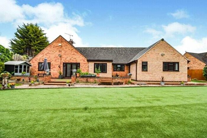 4 Bedroom Bungalow For Sale In Oxford Road, Ryton On Dunsmore, Coventry, Warwickshire, CV8