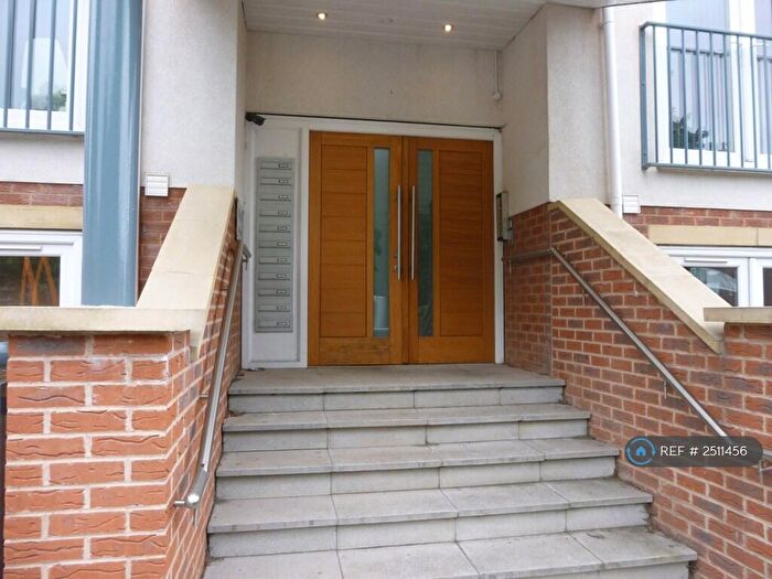 2 Bedroom Flat To Rent In Etruria House, Stoke-On-Trent, ST4