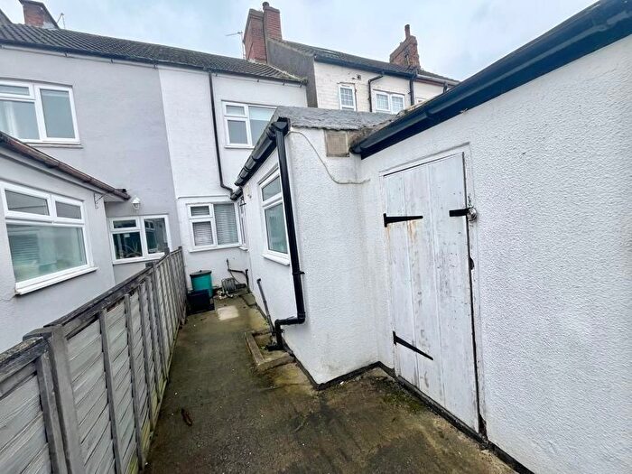 2 Bedroom Terraced House For Sale In Charnwood Road, Shepshed, LE12