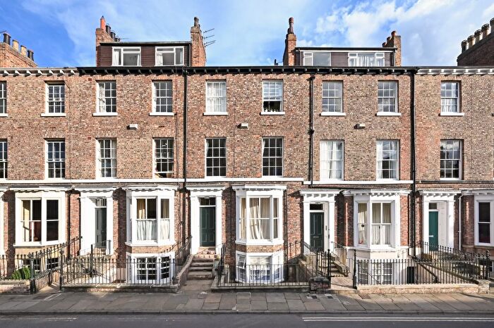 1 Bedroom Flat To Rent In St. Marys, Bootham, York, YO30