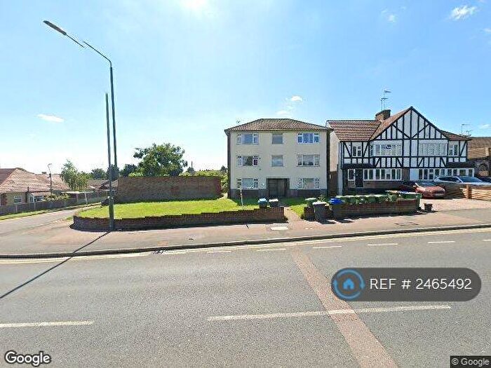 2 Bedroom Flat To Rent In St Peter's, Erith, DA8