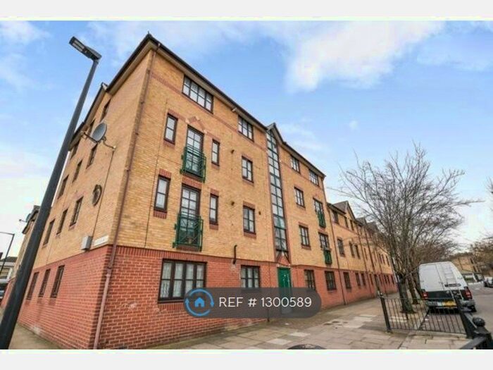 1 Bedroom Flat To Rent In Bonner Street, London E2
