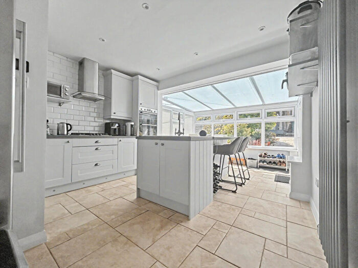 2 Bedroom Detached Bungalow For Sale In High Street, Blunsdon, Swindon, SN26