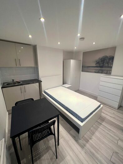 Studio To Rent In Church Street, Braintree, CM7