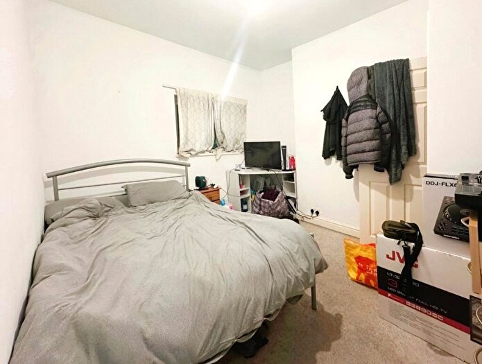 5 Bedroom Terraced House To Rent In Southampton, Hampshire, SO14