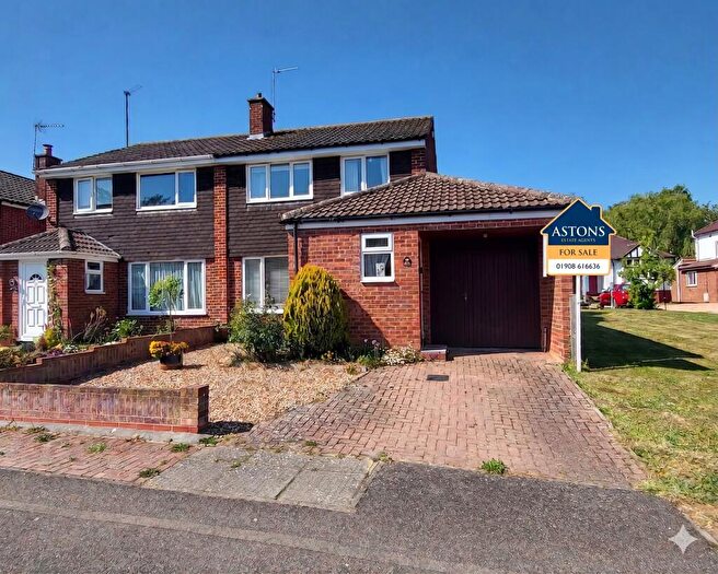 3 Bedroom Semi Detached House For Sale In A Chicheley Street, Newport Pagnell, MK16