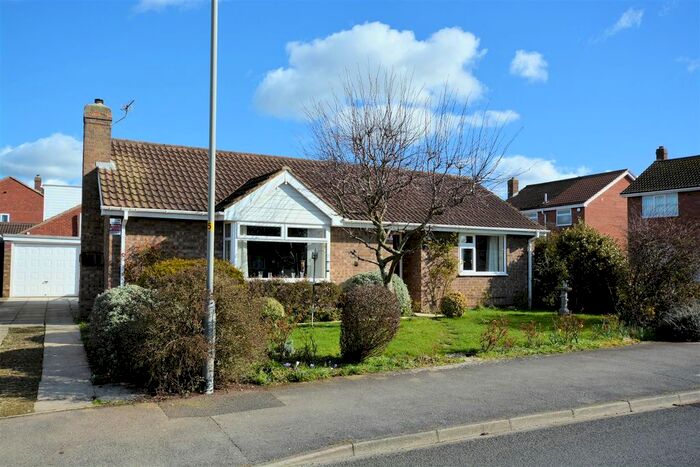 3 Bedroom Detached Bungalow For Sale In Dane Avenue, Thorpe Willoughby, Selby, YO8