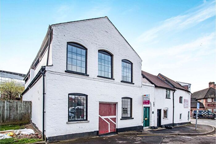 2 Bedroom Terraced House To Rent In East Street, Chesham, HP5