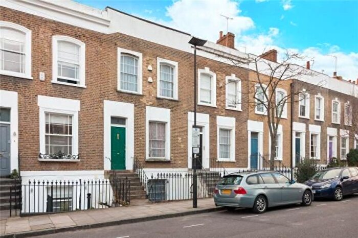 4 Bedroom Semi Detached House To Rent In Wolsey Road, London, N1
