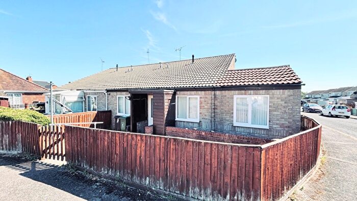 2 Bedroom Terraced Bungalow For Sale In Montrose Close, Portland, DT5