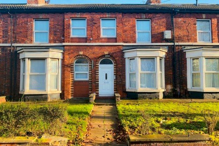 2 Bedroom Flat To Rent In Bank Road, Bootle, L20