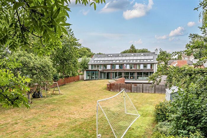 5 Bedroom Detached House For Sale In High Street, Halberton, EX16