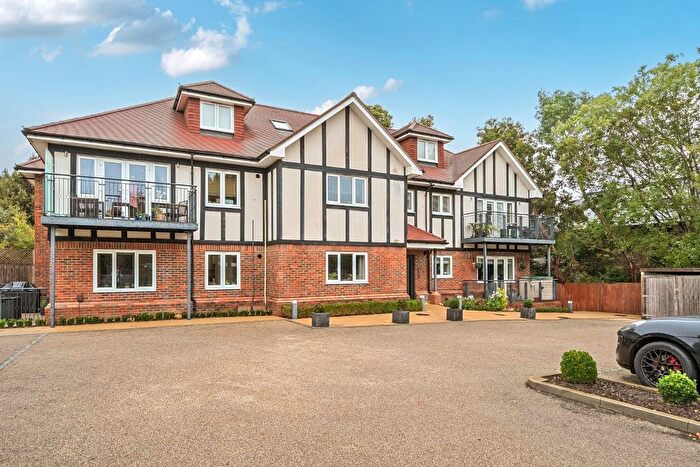 1 Bedroom Flat For Sale In Bickley Park Road, Bromley, BR1