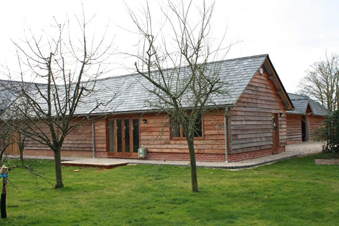 1 Bedroom Bungalow To Rent In Church Farm House, Witney, OX29