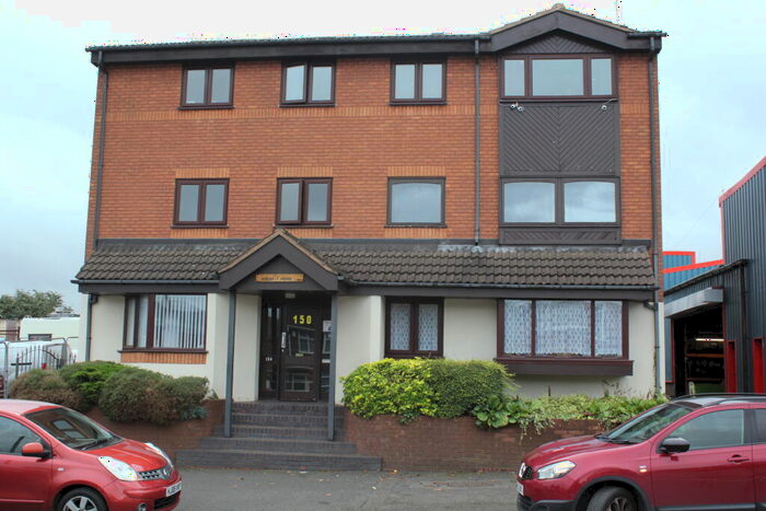 1 Bedroom Flat To Rent In Ashley House, Netherton, DY2