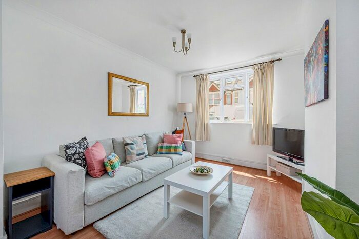 3 Bedroom Terraced House To Rent In Bollo Lane, London, W4