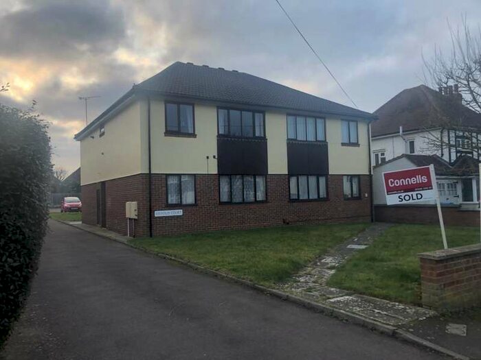 1 Bedroom Apartment To Rent In Milton Road, Aylesbury, HP21