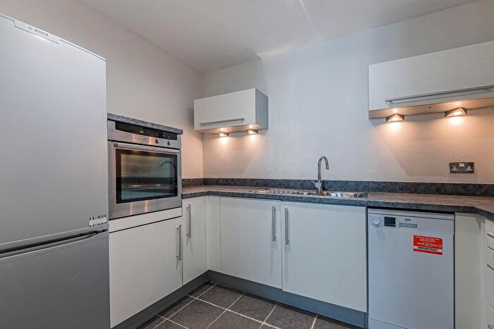 1 Bedroom Flat To Rent In Victoria Wharf, Watkiss Way, Cardiff, CF11