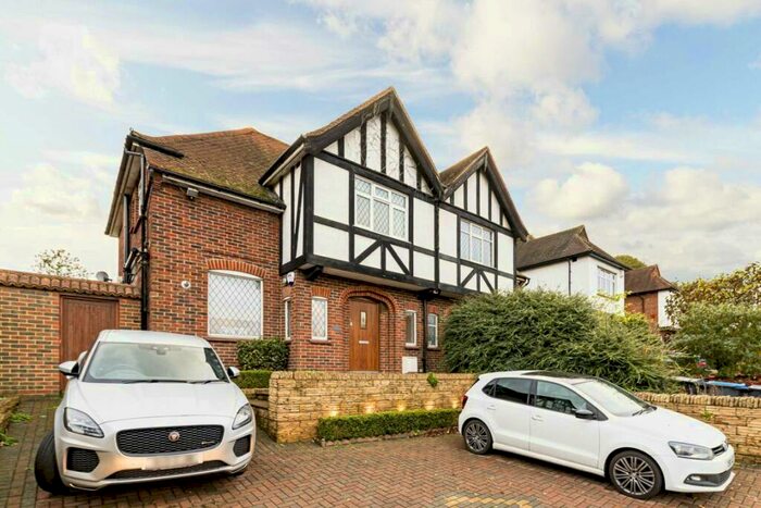 3 Bedroom Semi-Detached House To Rent In Hook Rise South, Surbiton, KT6