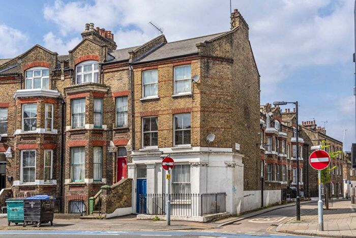 2 Bedroom Flat To Rent In Southwark Bridge Road, Southwark Bridge Road, SE1