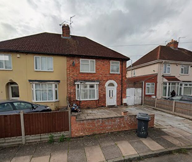 3 Bedroom Semi-Detached House To Rent In St. Bernards Avenue, Leicester, LE4